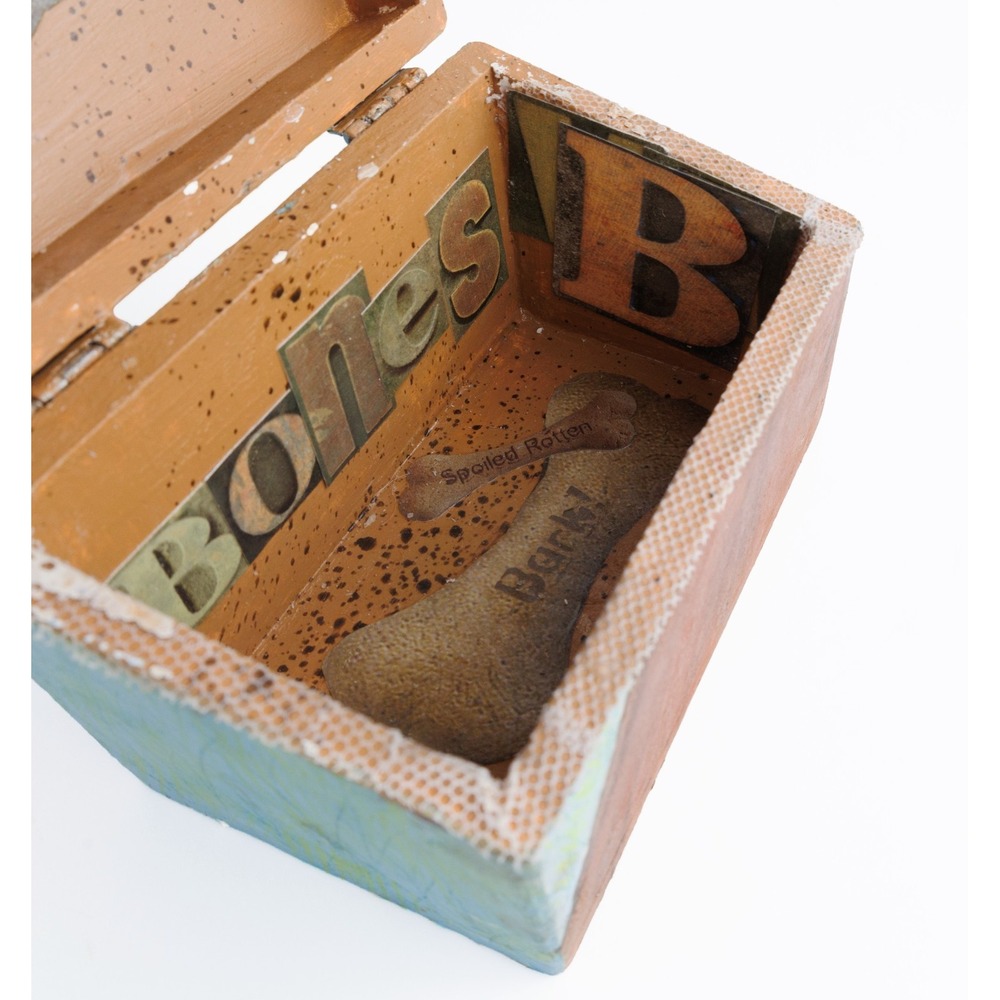 Hand Painted Recipe Box Dog Art Decoupage Unique Kitchen Decor Storage - Picture 10 of 10